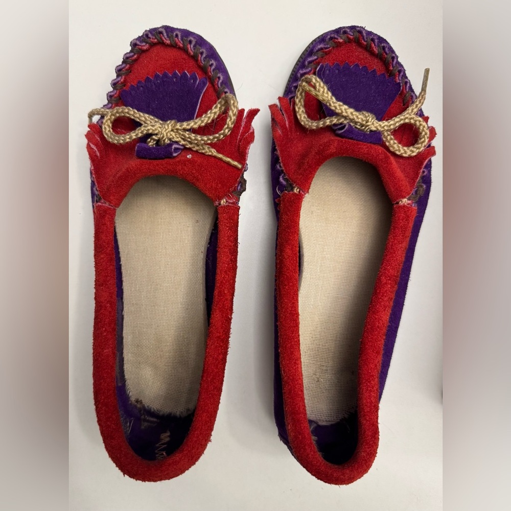 Hillbilly Moccasins Red And Purple Women’s Slip On Shoes Size 4 Original Box